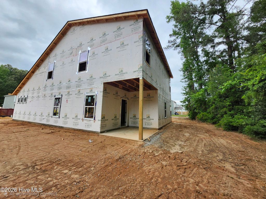 Photo of 1673 Elk Run Drive, Fayetteville, NC 28312 (MLS # 100575164)