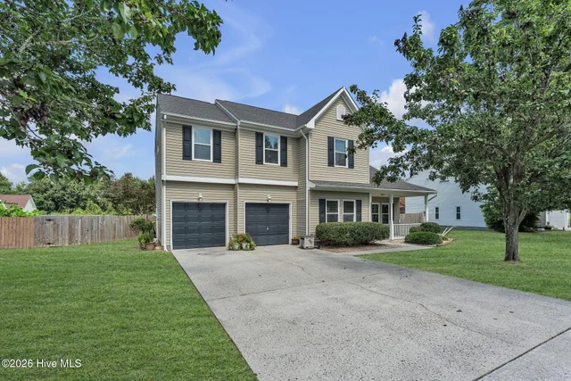 206 Eagle Creek Road, photo 4 of 40