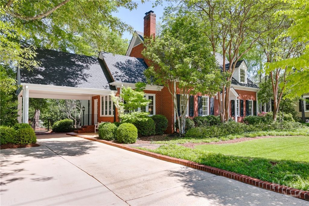 Photo of 236 Henderson Avenue, Athens, GA 30605 (MLS # CL351887)