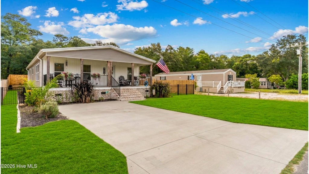 Photo of 2192 W Tanglewood Drive SW, Supply, NC 28462 (MLS # 100593502)