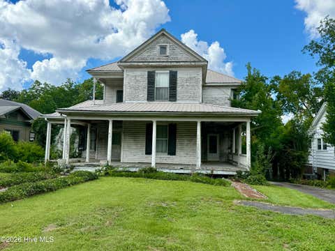 Photo of 913 Fayetteville Road, Rockingham, NC 28379 (MLS # 100595288)