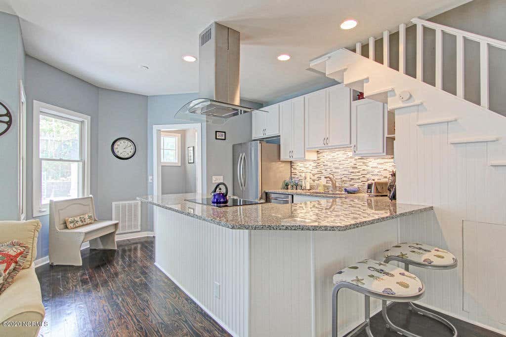 Photo of 110 Ann Street, Wilmington, NC 28401 (MLS # 100586268)