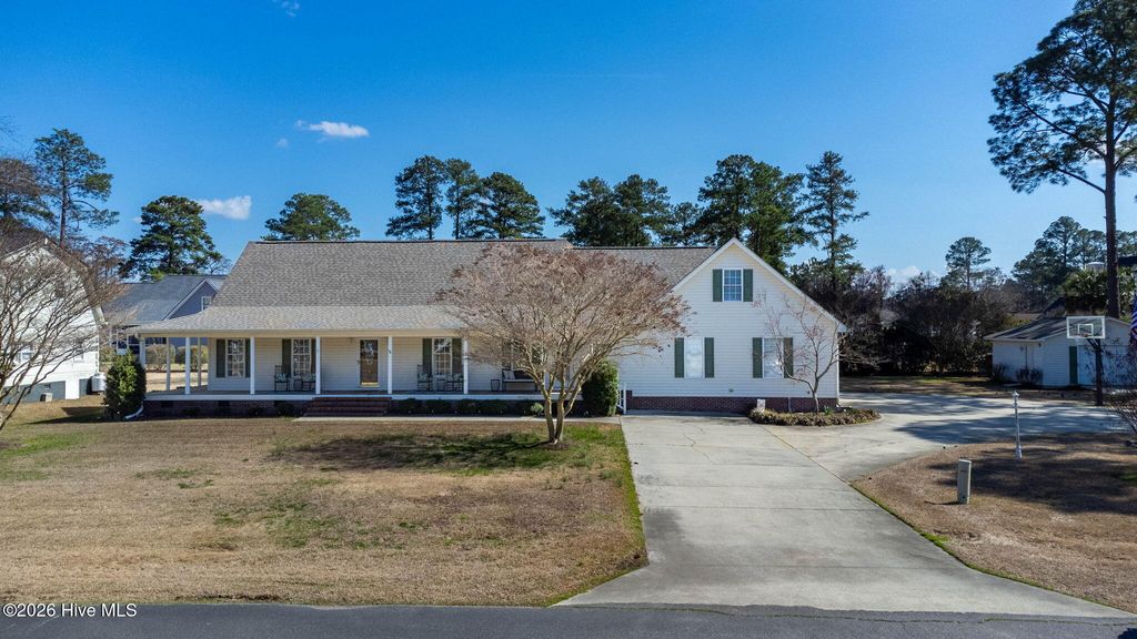 Photo of 76 Wrexham Place, Elizabethtown, NC 28337 (MLS # 100559418)