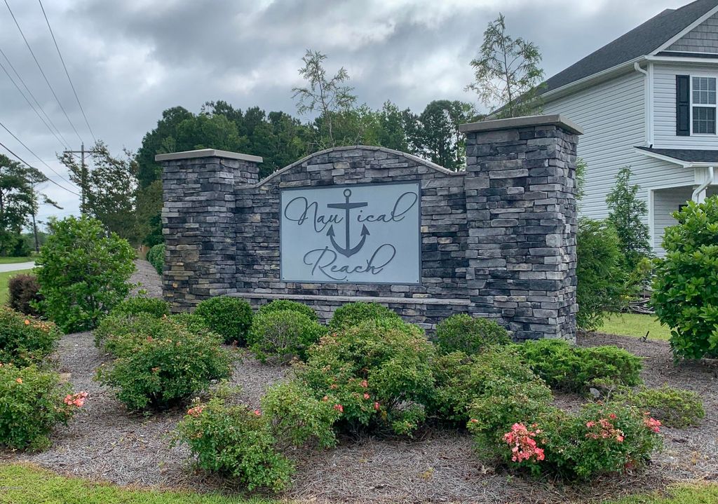 Photo of 413 Derrick Drive, Sneads Ferry, NC 28460 (MLS # 100569467)