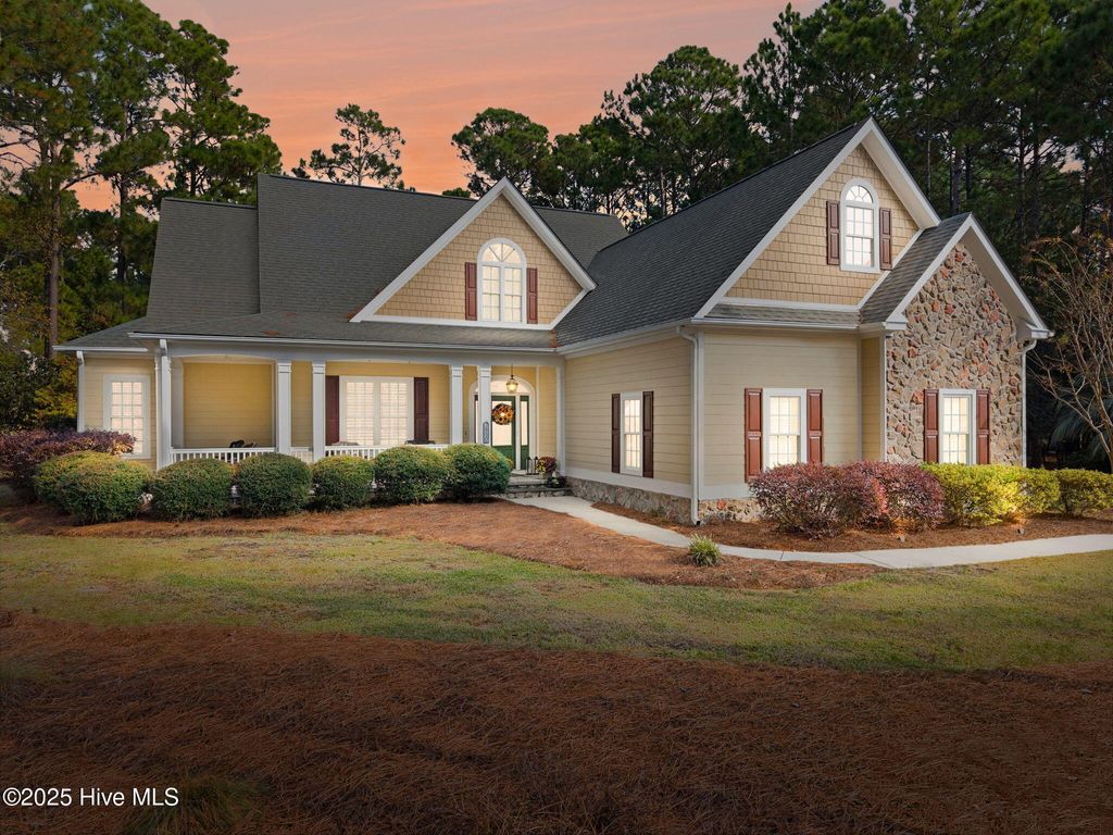 Photo of 3850 Worthington Place, Southport, NC 28461 (MLS # 100541197)