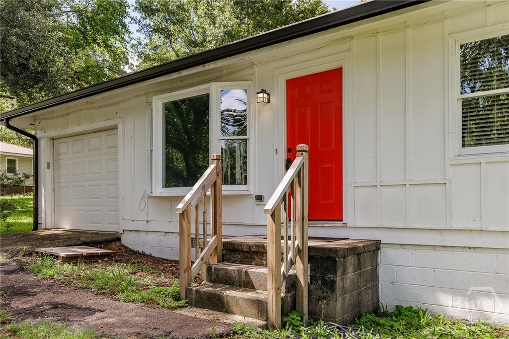 Photo of 348 Alberta Drive, Colbert, GA 30628 (MLS # CL364820)