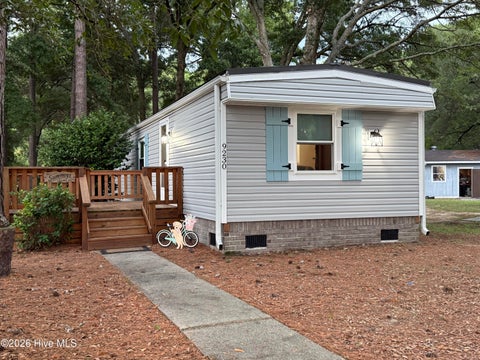 Mobile Home For Sale - 9230 Bonaparte Drive<br/> Calabash, NC 28467