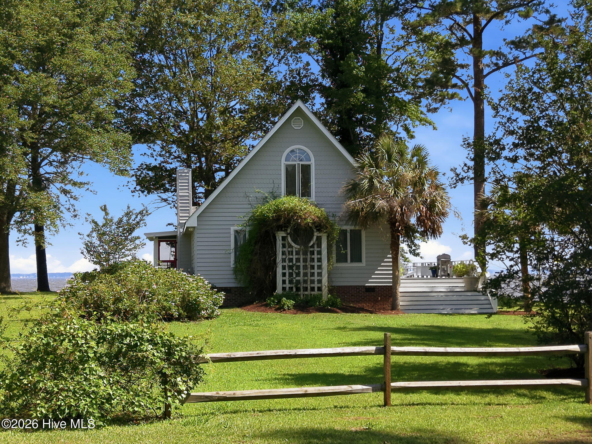 95 Cypress Shores Road E
