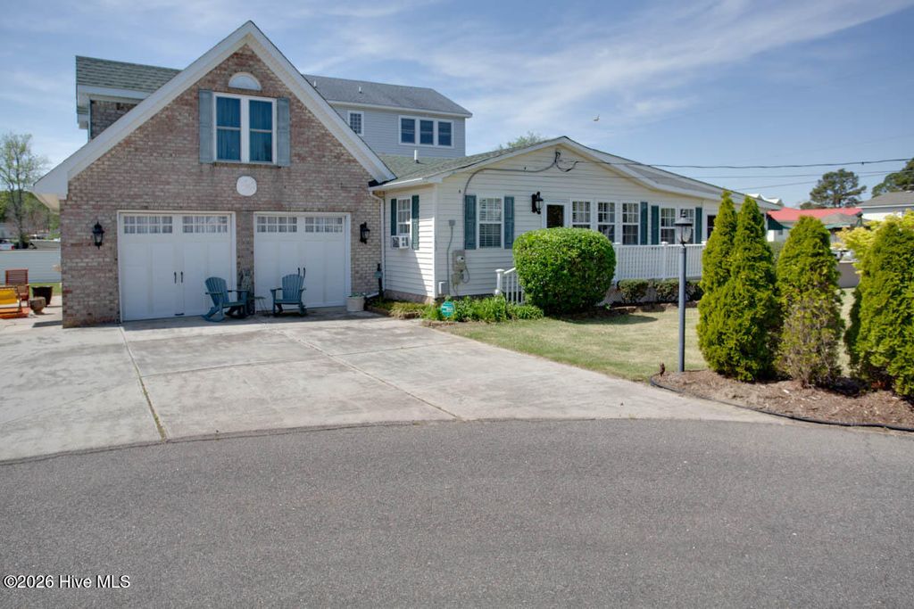 Photo of 153 Shell Drive, Grandy, NC 27939 (MLS # 100566088)