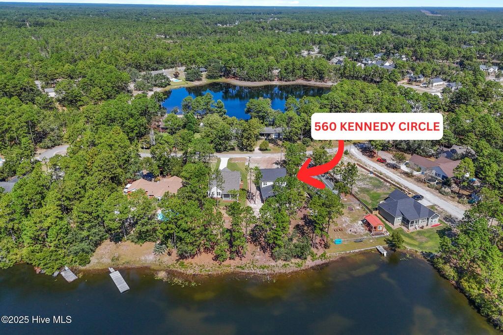 Photo of 560 Kennedy Circle, Southport, NC 28461 (MLS # 100520444)
