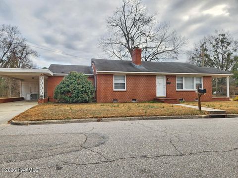 Photo of 901 Cofield Drive, Tarboro, NC 27886 (MLS # 100548672)