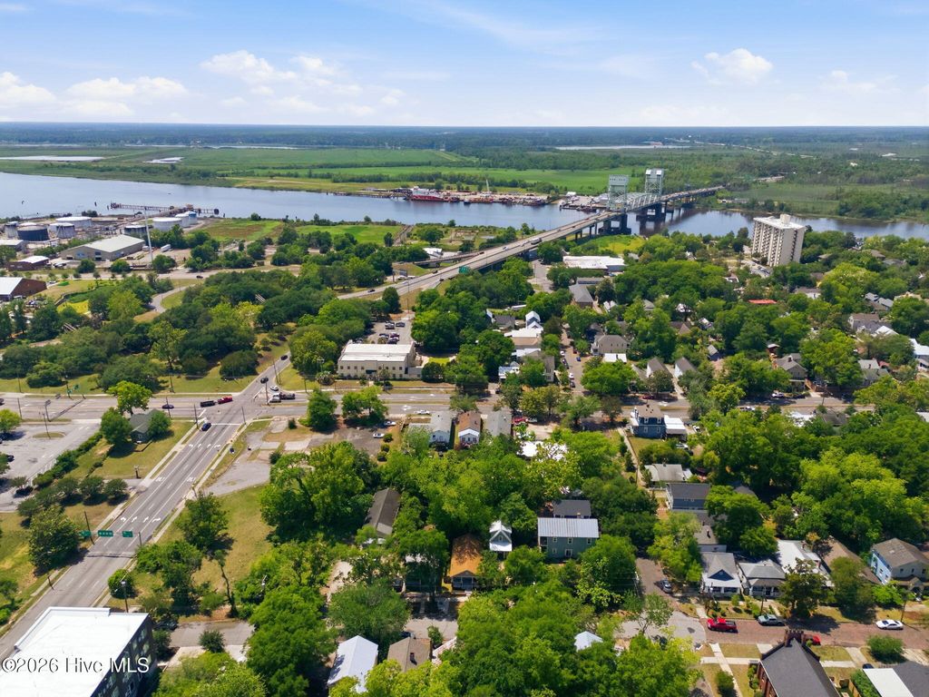 Photo of 708 S 4th Street, Wilmington, NC 28401 (MLS # 100573308)