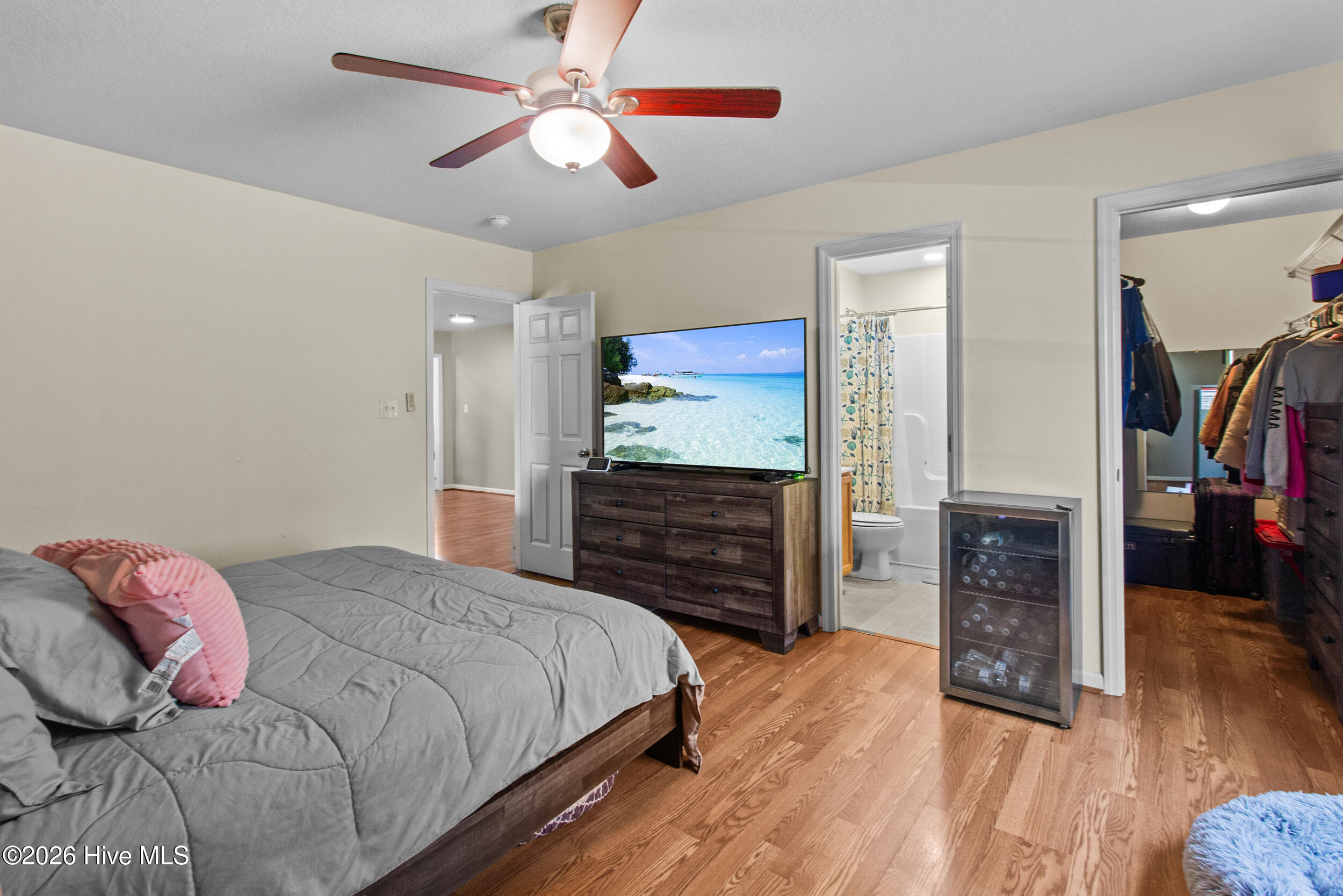 106 Cobalt Stream Court