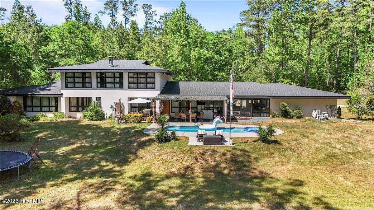 171 Dobbins Lane