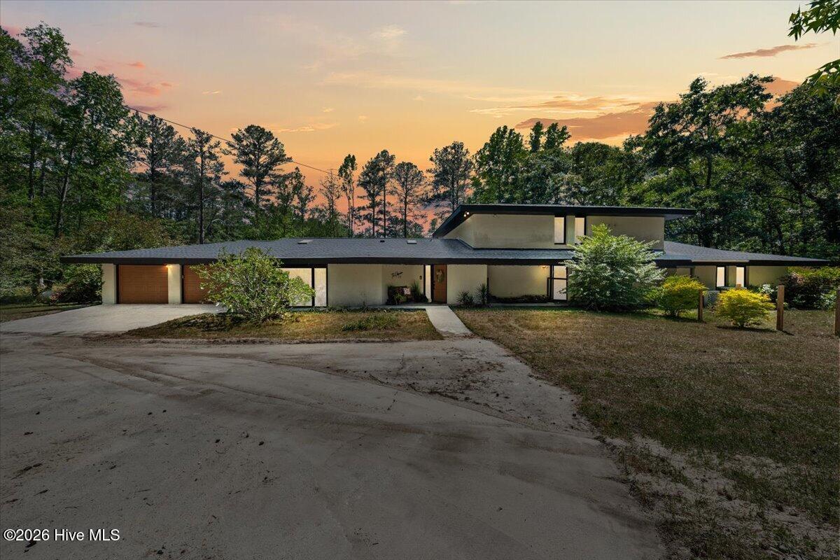 171 Dobbins Lane