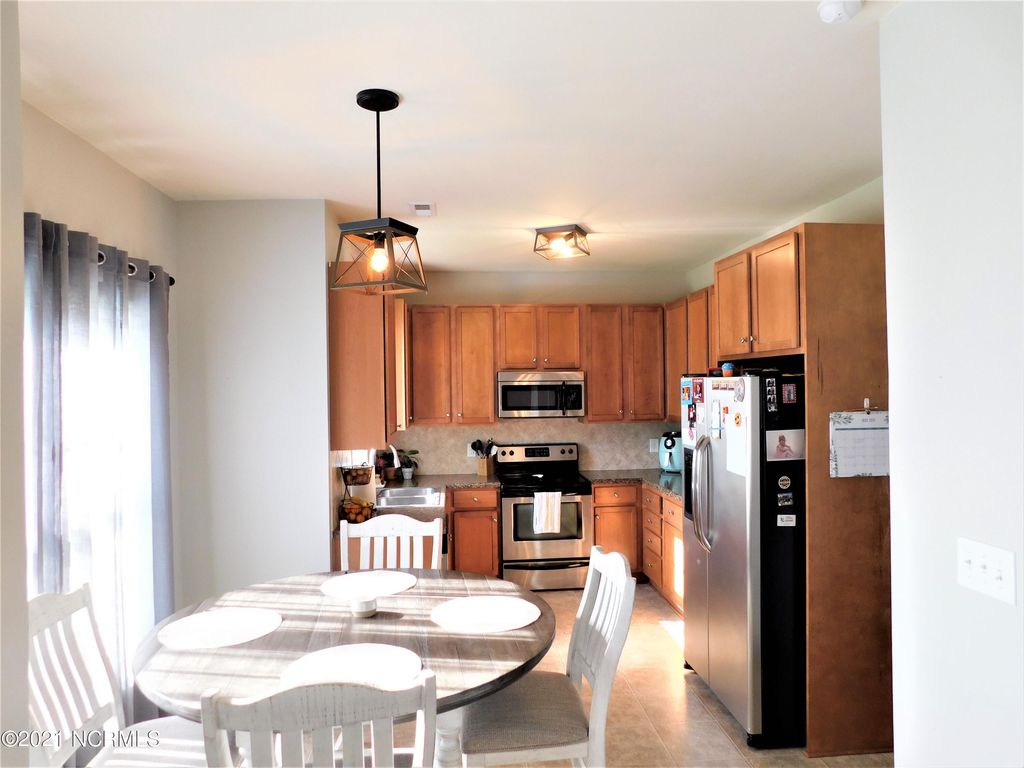 Photo of 153 Moonstone Court, Jacksonville, NC 28546 (MLS # 100571011)
