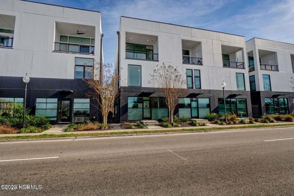 Photo of 1024 N 3rd Street, Wilmington, NC 28401 (MLS # 100548668)