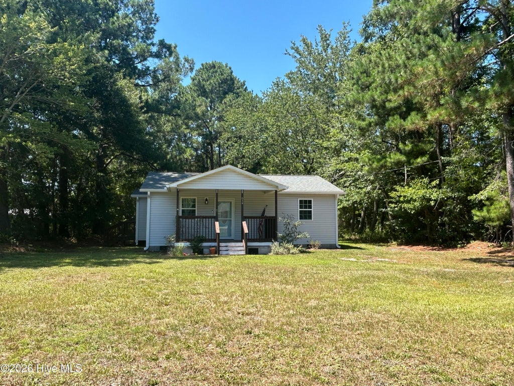 Photo of 614 Saint Johns Church Road, Hampstead, NC 28443 (MLS # 100589857)