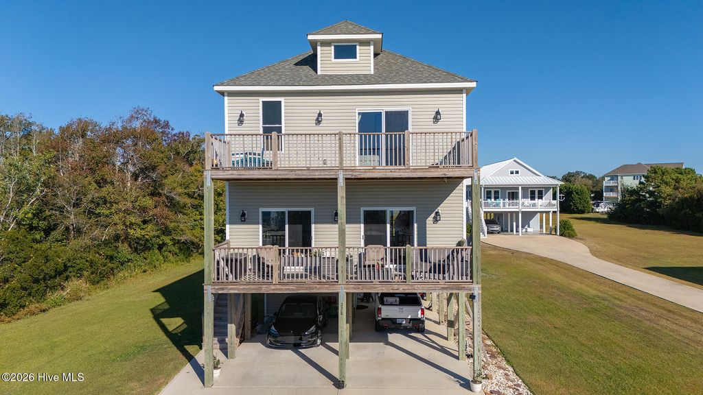 Photo of 278 Live Oak Road, Newport, NC 28570 (MLS # 100548428)