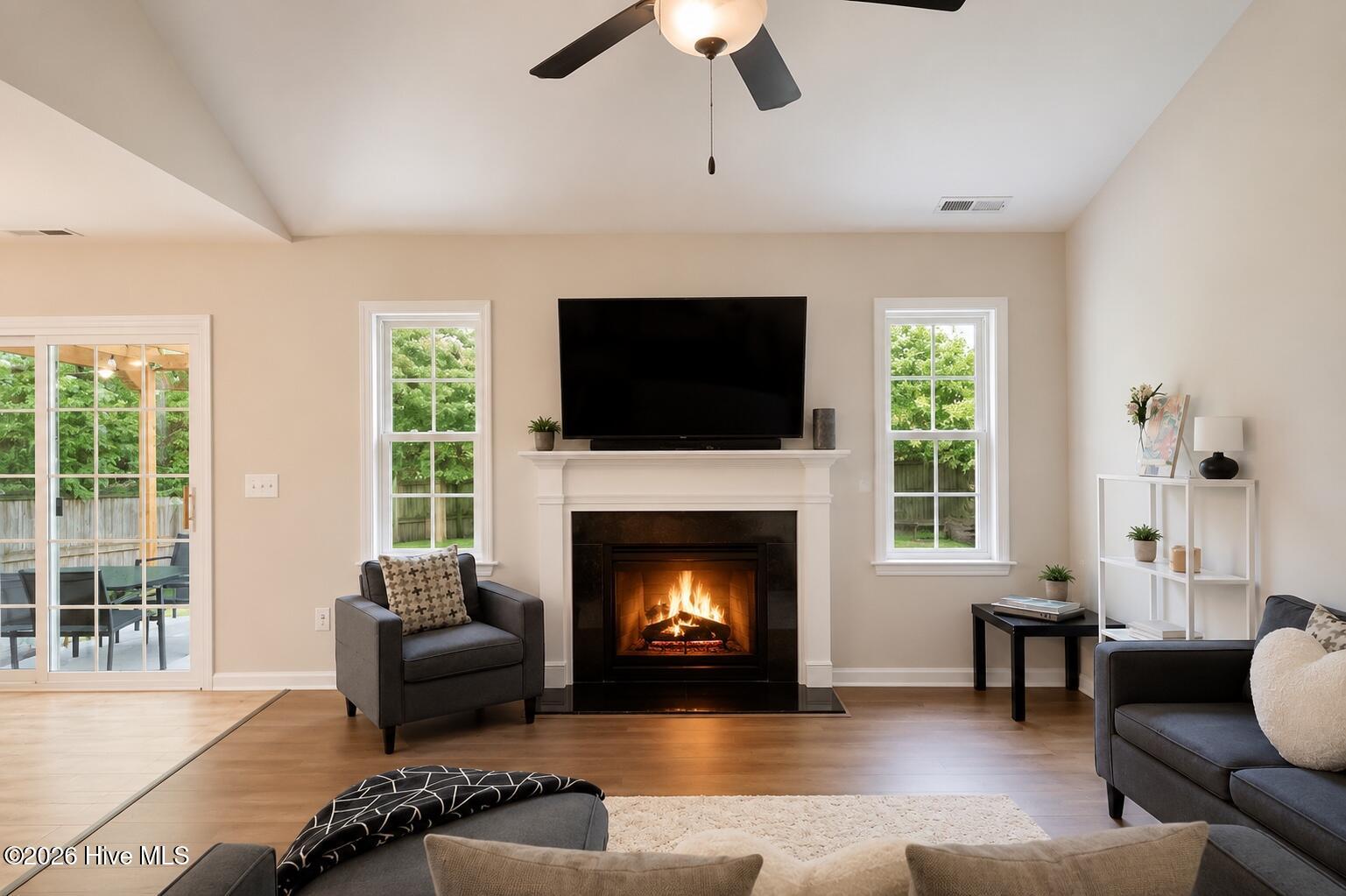 407 Hidden Oaks Drive
