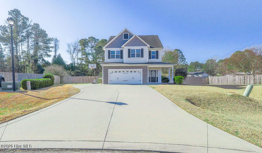 Photo of 208 Coqui Court, Richlands, NC 28574 (MLS # 100548131)