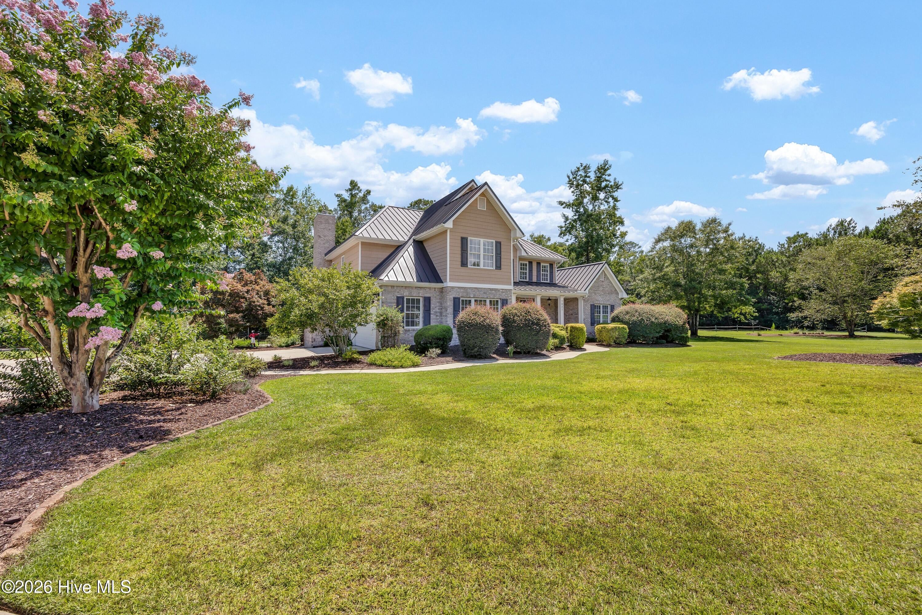7037 White Bridge Lane SE