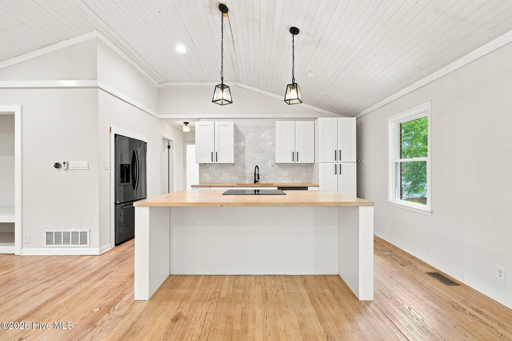 3108 Brentwood Road