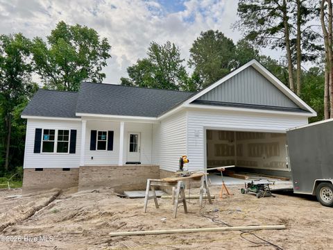 Homes For Sale - 1721 Walnut Run Drive<br/> Deep Run, NC 28525