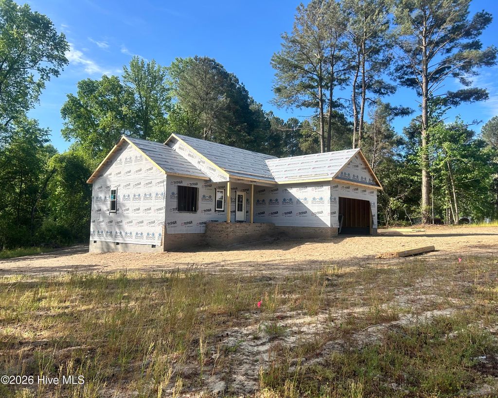 Photo of 1721 Walnut Run Drive, Deep Run, NC 28525 (MLS # 100570780)