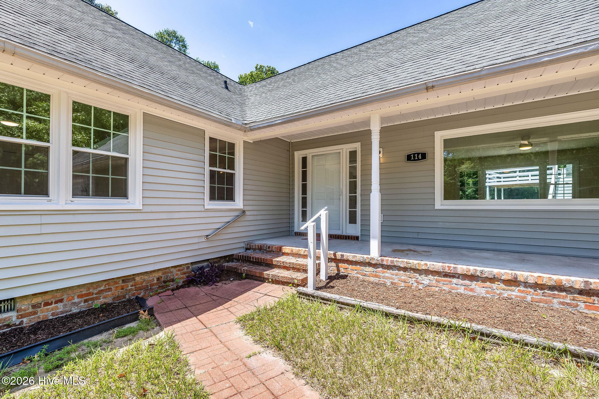 114 Country Place Road