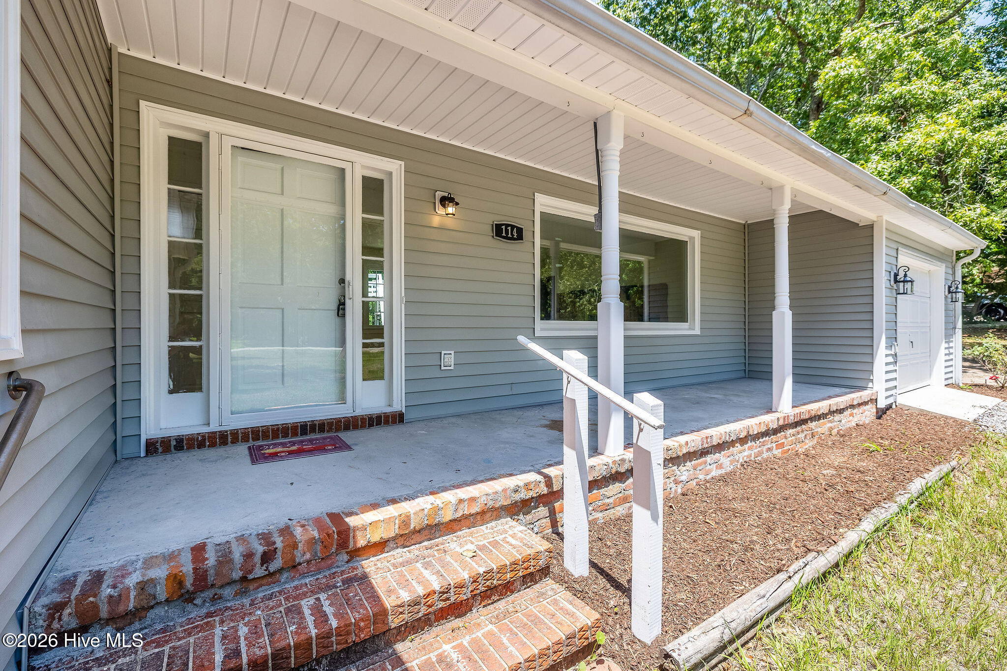 114 Country Place Road