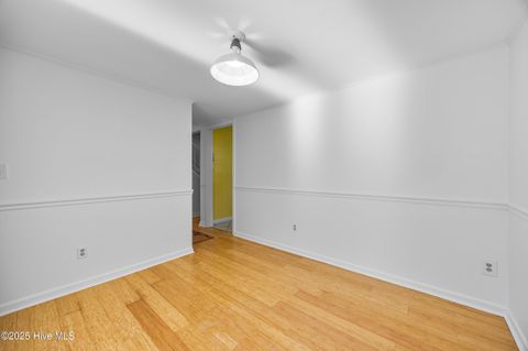 Tiny photo for 4920 Seabrook Court, Wilmington, NC 28403 (MLS # 100545120)