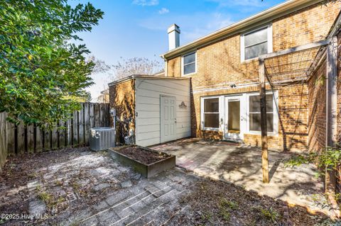 Tiny photo for 4920 Seabrook Court, Wilmington, NC 28403 (MLS # 100545120)