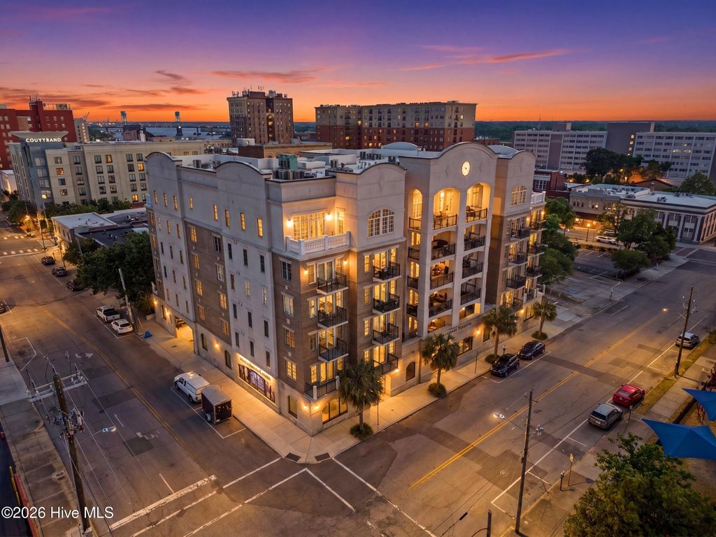 Photo of 124 Walnut Street #Apt 302, Wilmington, NC 28401 (MLS # 100570172)