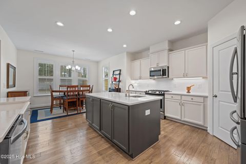 Tiny photo for 35 W Cloverfield Lane, Hampstead, NC 28443 (MLS # 100545524)