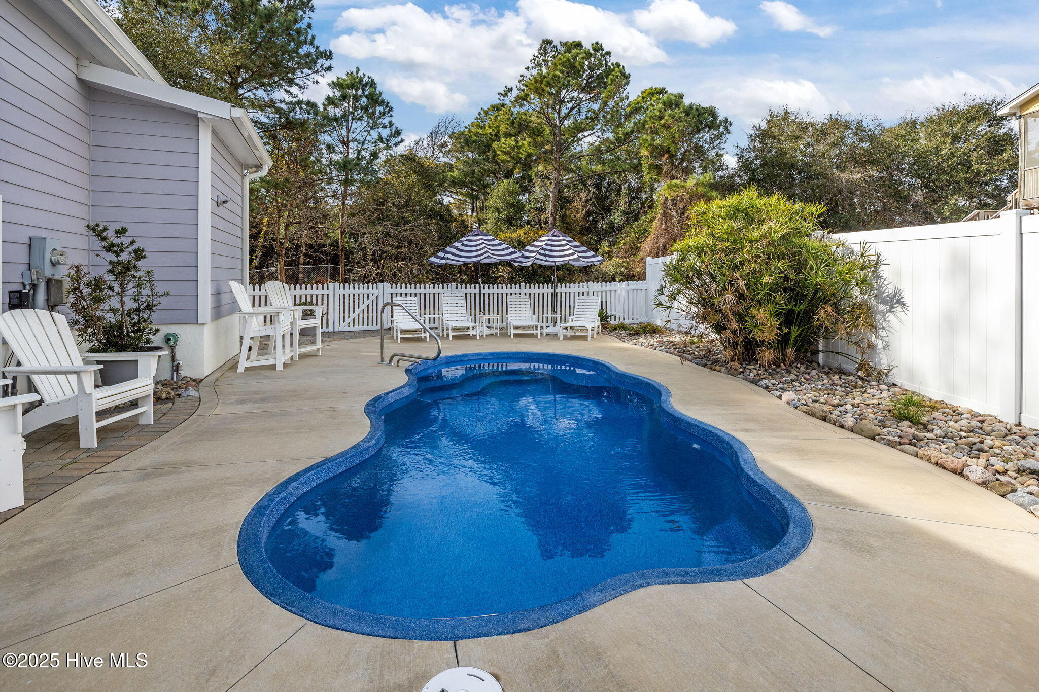 320 Governor Safford Lane