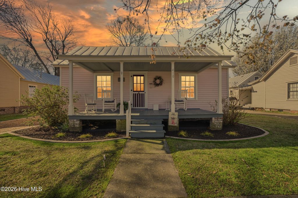Photo of 410 Phillips Street, Edenton, NC 27932 (MLS # 100560990)