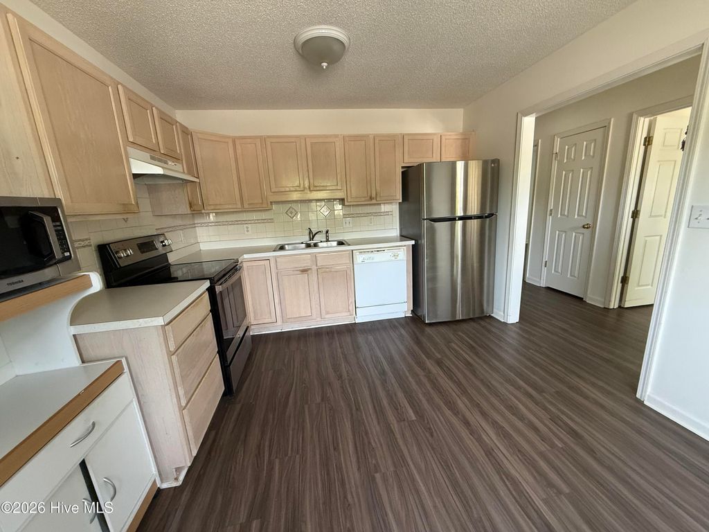 Photo of 101 Courtyard E, Beaufort, NC 28516 (MLS # 100569692)