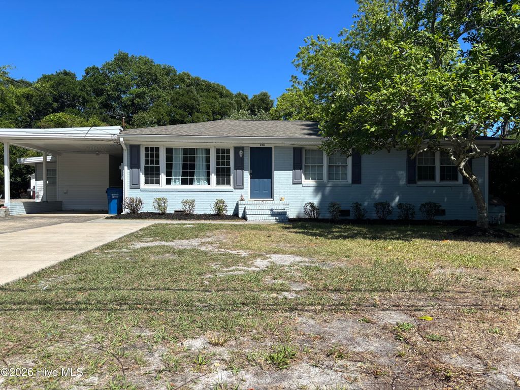 Photo of 216 Wood Dale Drive, Wilmington, NC 28403 (MLS # 100571417)