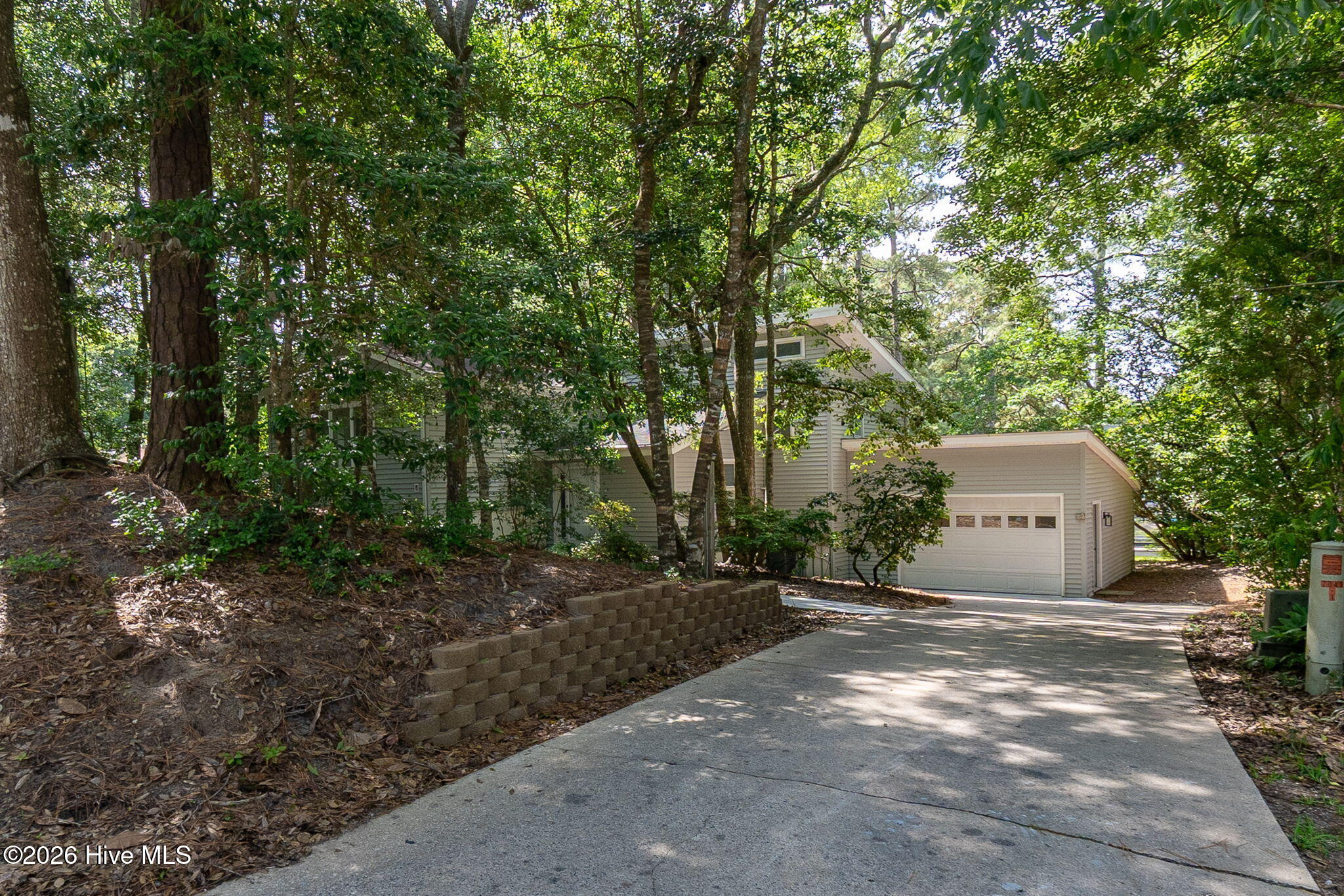 121 White Ash Drive