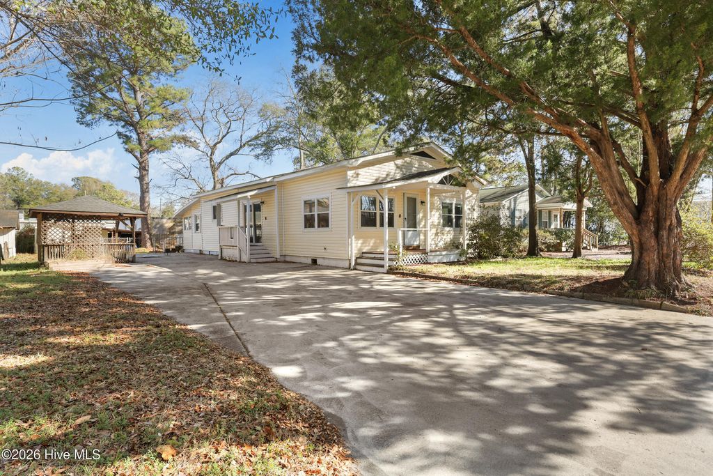 Photo of 1941 Moss Street, Wilmington, NC 28403 (MLS # 100551685)