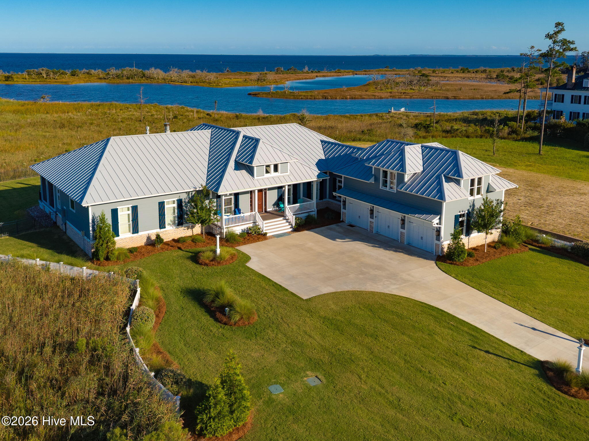 76 Soundside Drive