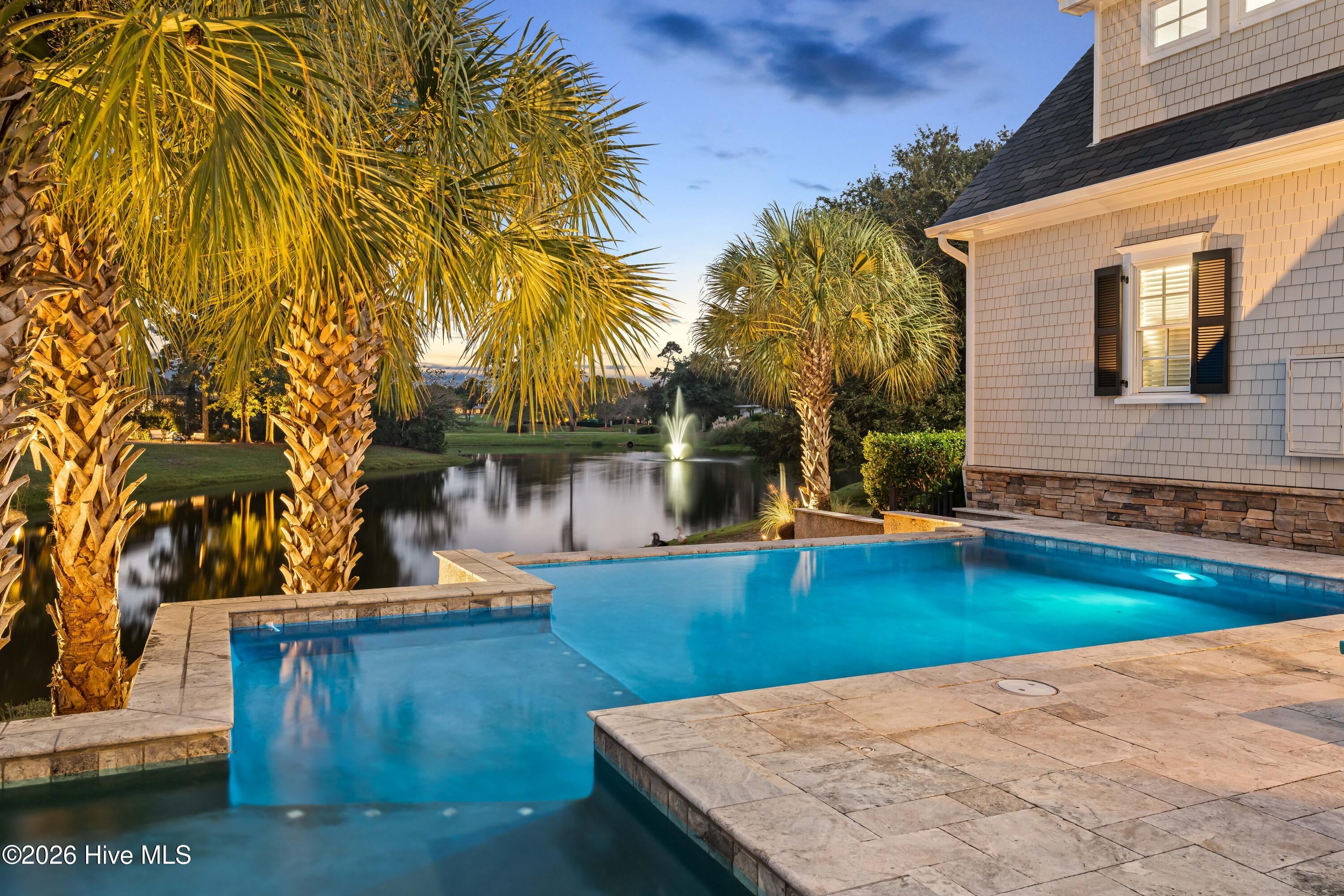 2124 Auburn Lane