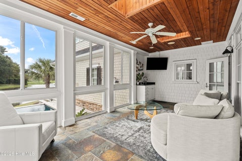 Tiny photo for 2124 Auburn Lane, Wilmington, NC 28405 (MLS # 100610313)