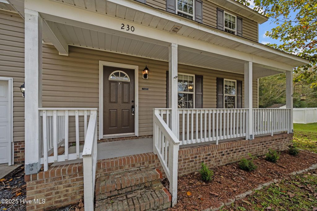 Photo of 230 Dartmoor Trail, Jacksonville, NC 28540 (MLS # 100565429)