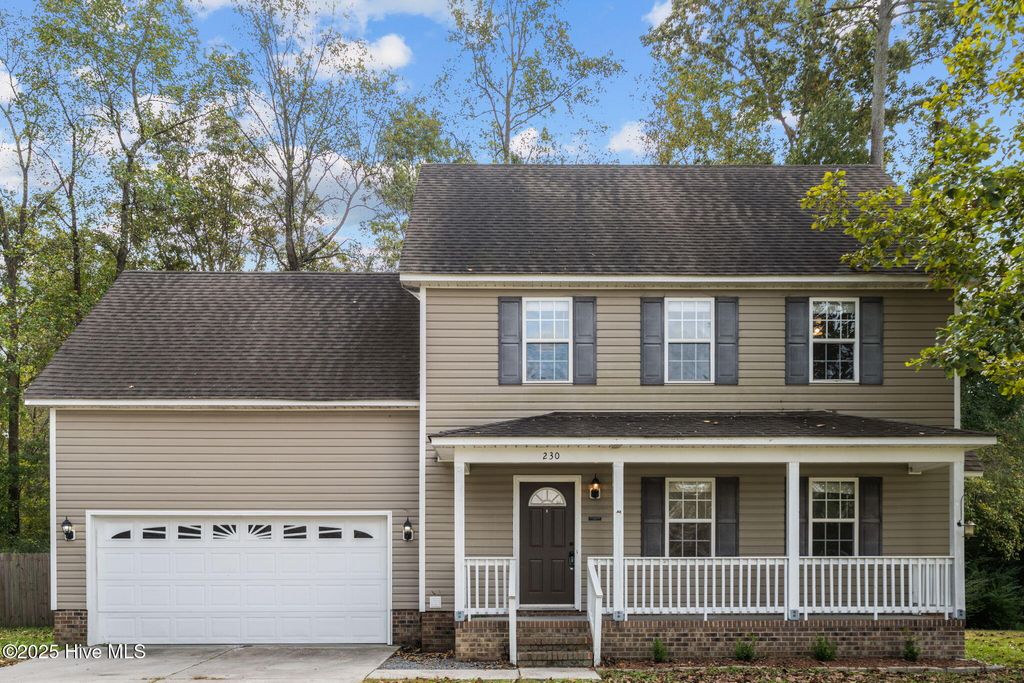 Photo of 230 Dartmoor Trail, Jacksonville, NC 28540 (MLS # 100565429)