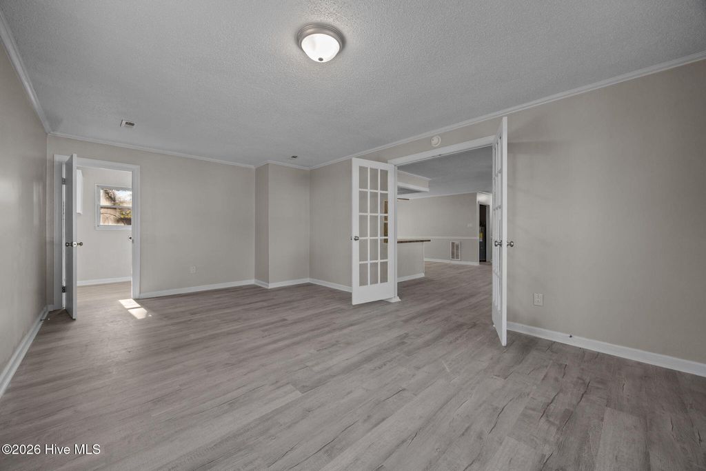 Photo of 2706 Country Club Road, Jacksonville, NC 28546 (MLS # 100549992)