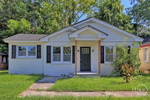 Homes For Sale - 636 W 48th Street<br/> Savannah, GA 31405