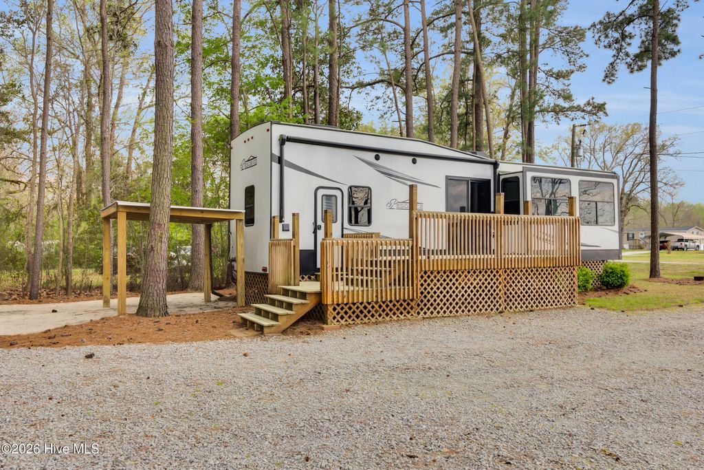 Photo of 1872 Lynchs Beach Loop Road, Bayboro, NC 28515 (MLS # 100562546)