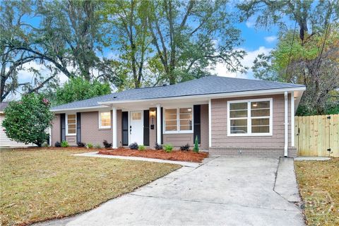 Photo of 1307 E 70th Street, Savannah, GA 31404 (MLS # SA341726)